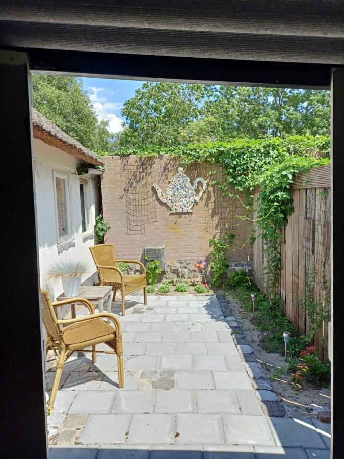 Apartamento Bij De Vlaamse Schuur Wagenberg Exterior foto