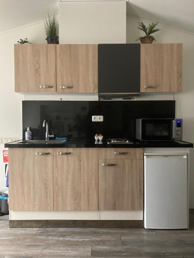 Apartamento Bij De Vlaamse Schuur Wagenberg Exterior foto